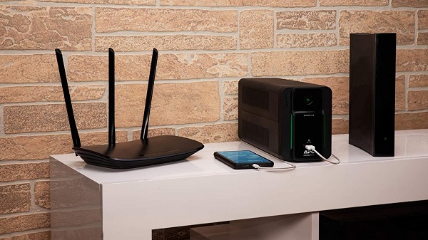 APC BVX900LI-IN 900VA Interactive Ups