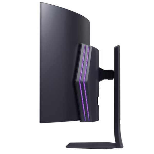 LG UltraGear 45GS95QE-B 45-inch WQHD 240hz 0.03ms OLED Curved Gaming Monitor